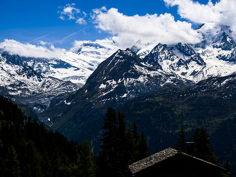 Val de Bagnes: Découverte des restes d'un alpiniste disparu en 2016