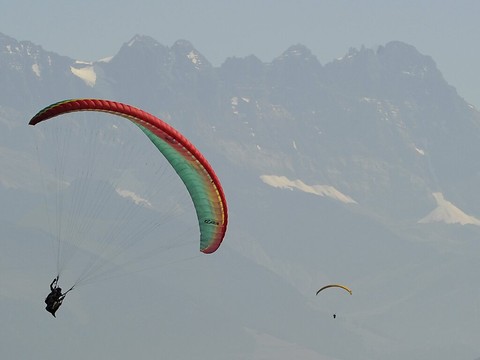 Un parapentiste perd la vie à Grindelwald