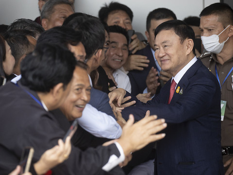 Thaksin Shinawatra transféré dans un hôpital de la police