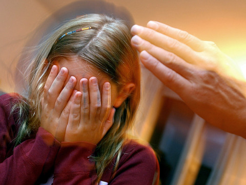 Une éducation sans violence pour les enfants