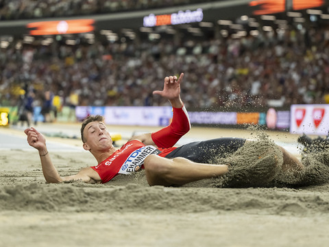 Ehammer éliminé après trois essais à la longueur