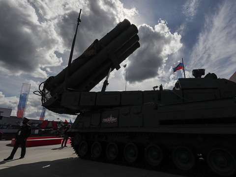 Un missile ukrainien abattu dans la région russe de Kalouga