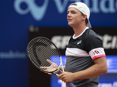 Dominic Stricker sauve une balle de match