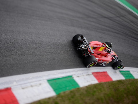 GP d'Italie: une Ferrari en pole position