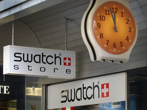 Swatch fait allusion à un partenariat avec Blancpain