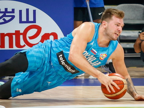 Le Canada élimine la Slovénie de Doncic, exclu