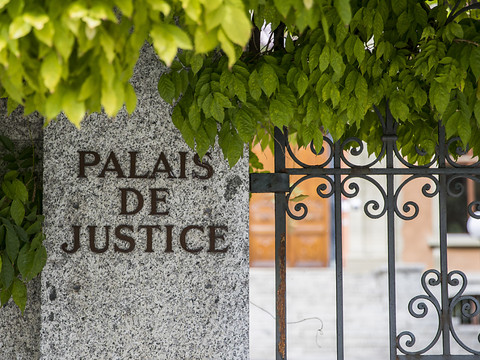 La réorganisation du ministère public sous toit en Valais