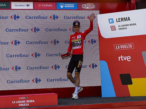 Rui Costa remporte la 15e étape en vieux briscard