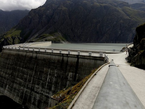 Le Parlement toujours divisé sur la réforme de l'énergie