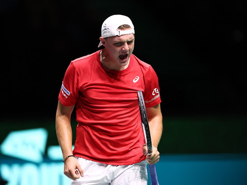 Stricker battu dans le match d'ouverture
