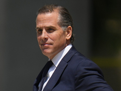Le fils de Joe Biden inculpé de détention illégale d'arme à feu