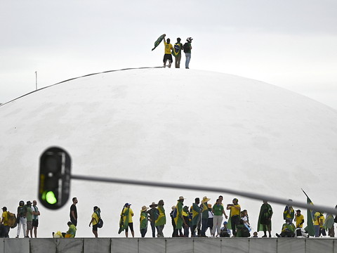 Lourdes condamnations au premier procès des émeutes de Brasilia