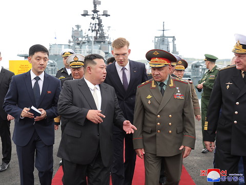 Kim Jong Un quitte la Russie à bord de son train blindé
