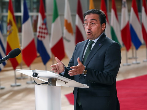 Catalan, basque et galicien langues officielles? Les 27 temporisent