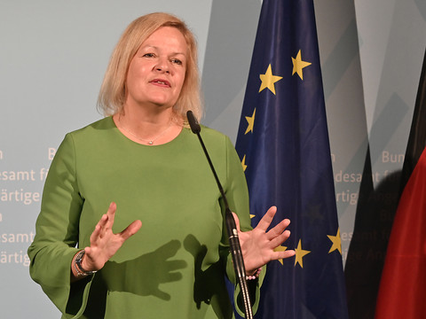 Visas : Berlin demande à Varsovie des clarifications