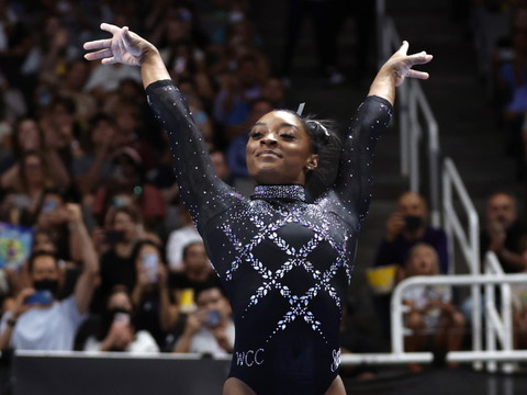 Simone Biles disputera ses sixièmes Mondiaux