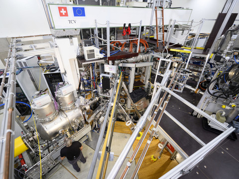 Fusion nucléaire: le tokamak de l'EPFL fête ses 30 ans
