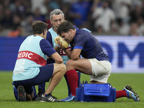 France: Antoine Dupont blessé
