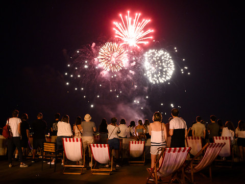 Plus de 100'000 signatures récoltées contre les feux d'artifice