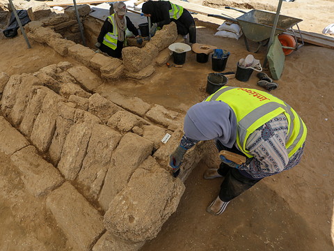 Découverte à Gaza de quatre tombes vieilles de 2000 ans