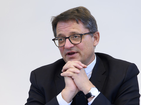 Abus sexuels: l'évêque de Bâle reconnaît des erreurs