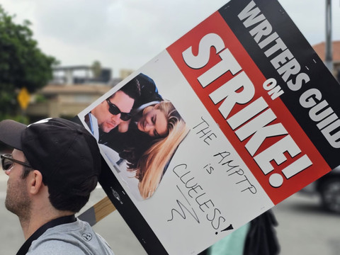 Hollywood: scénaristes et studios trouvent un accord de principe
