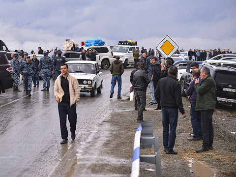 Explosion d'un dépôt de carburbant au Nagorny Karabakh: 20 morts