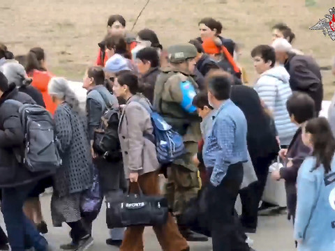 Nagorny Karabakh: des milliers de réfugiés cherchent à fuir
