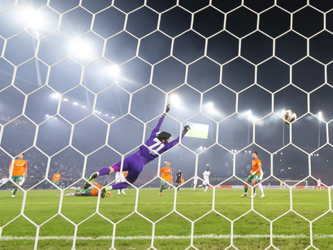 Le FC Zurich remporte le derby et vire en tête