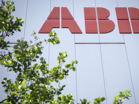 ABB obtient des financements pour développer les énergies propres