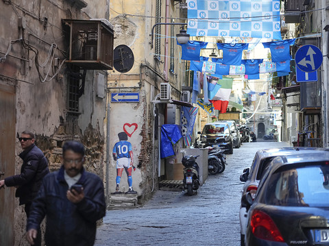Naples: séisme le plus fort depuis 40 ans aux Champs phlégréens