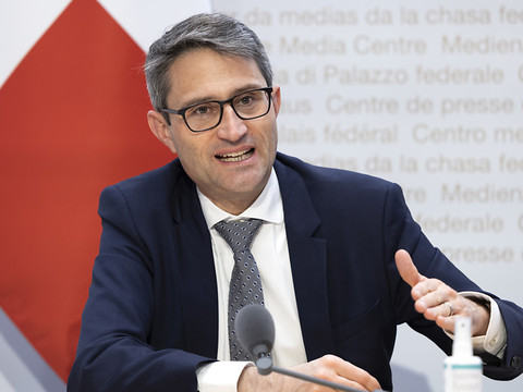 Les cantons refusent de céder les hôpitaux à la Confédération