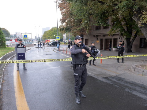 Vague d'arrestations après l'attentat d'Ankara