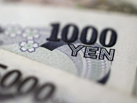 Soupçons d'intervention du Japon sur le marché des changes