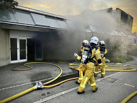 Des patients de l'hôpital Bellerive évacués à cause d'un feu