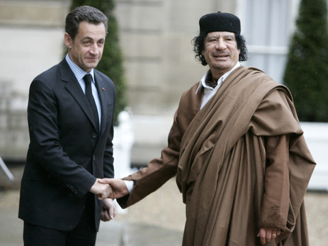 Manoeuvres frauduleuses: Nicolas Sarkozy doublement inculpé