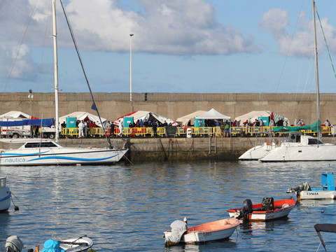 908 migrants arrivés aux Canaries avec 10 bateaux en 24 heures