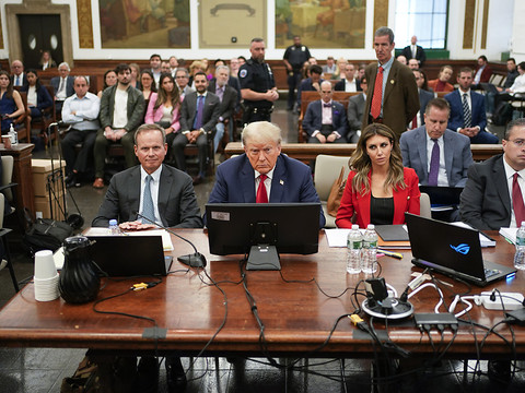 Répit judiciaire à Trump dans son procès à New York pour fraudes