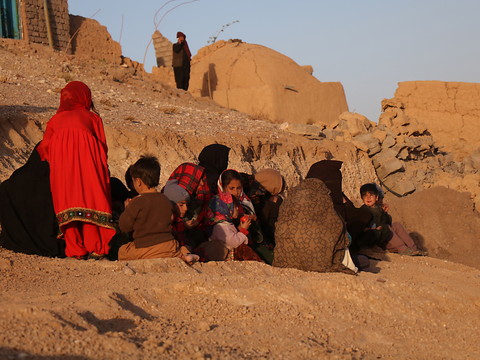 Plus de 2000 morts dans le puissant séisme en Afghanistan
