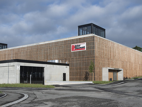 Les magasins en ligne Interdiscount et Microspot fusionnent
