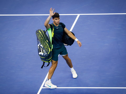 Alcaraz éliminé des les 8es de finale par Dimitrov