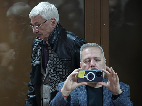 Une figure de Memorial condamnée pour avoir critiqué la guerre en Ukraine