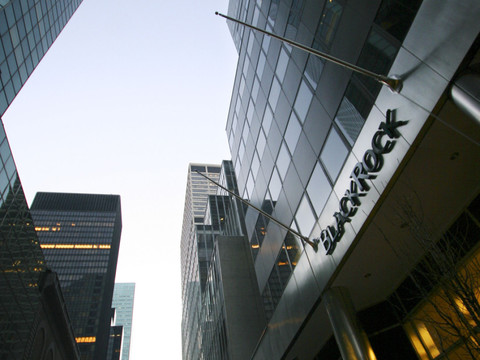 BlackRock publie des résultats supérieurs aux attentes