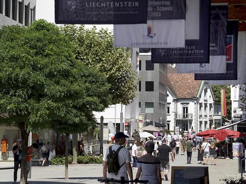 Centre-ville de Vaduz bouclé suite à une alerte à la bombe