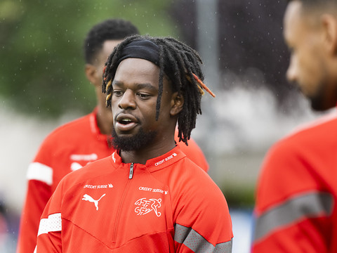 Jordan Lotomba titulaire