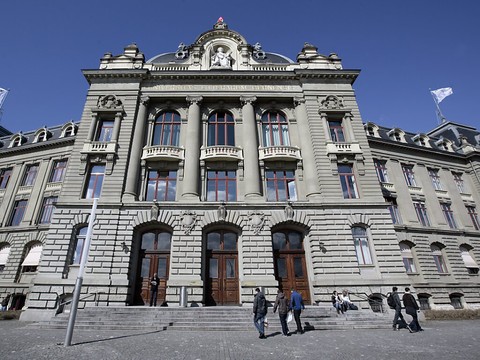 Licenciement du professeur qui a publié des messages sur le Hamas
