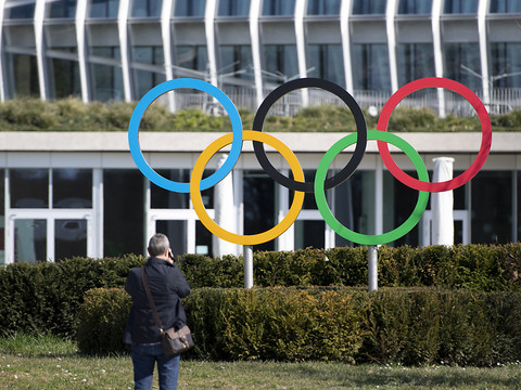 Le principe de JO décentralisés plutôt bien accueilli en Suisse