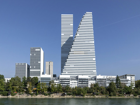 Roche exclut toujours toute croissance en 2023