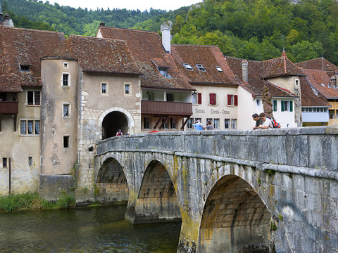 Deux villages suisses reçoivent le label 