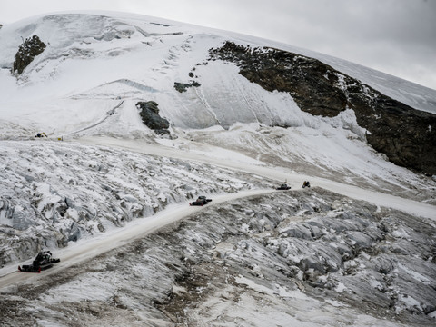 Travaux sur le glacier à Zermatt: l'autorité de construction réagit